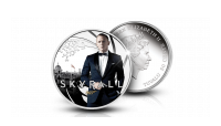 Daniel Craig ja Skyfall virallisessa James Bond -hopearahassa